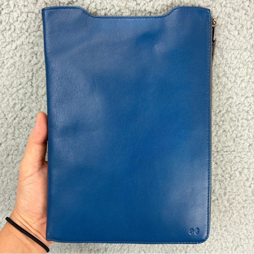 Skagen Tech Multi Sleeve Horizon Blue Mens One Size Leather Tablet Pouch SWS0027